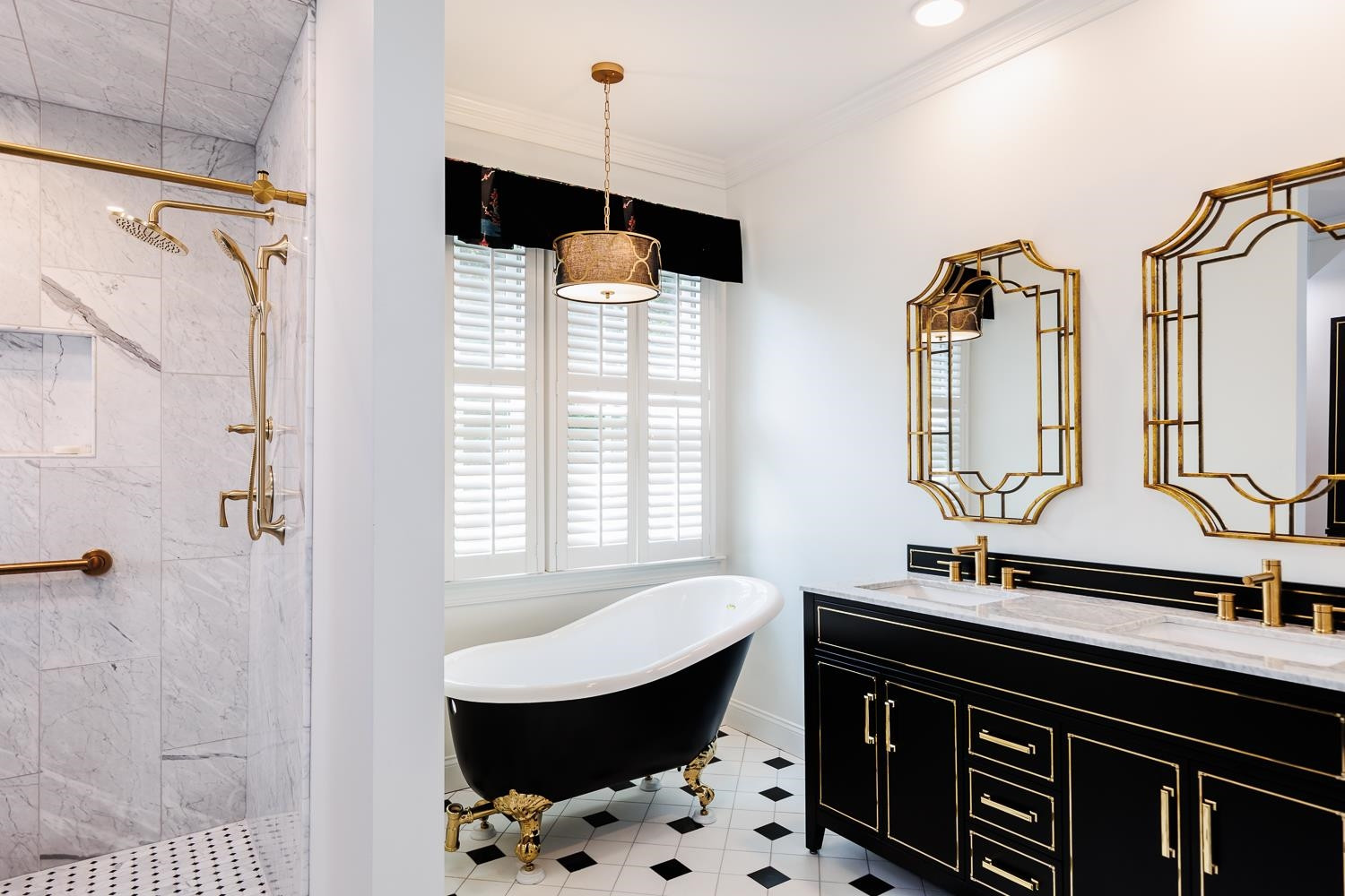 3359 Ridgecrest Court Raleigh, NC 27607 - Photo 28 of 37 a bathroom with a sink and a mirror