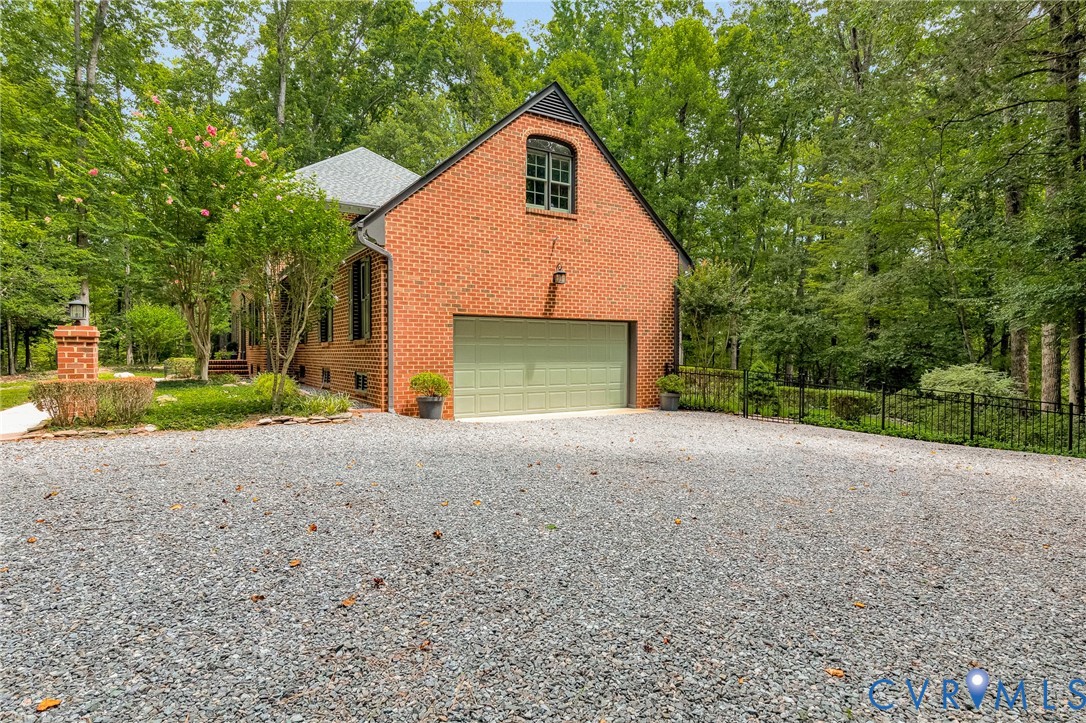 11494 Riveredge Road Doswell, VA 23047 - Photo 42 of 50 Attached 2-car side garage; Plenty of parking spac