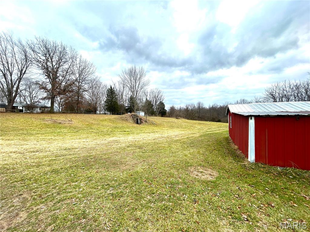 214 Highway 67 Carrollton, IL 62016 - Photo 18 of 25