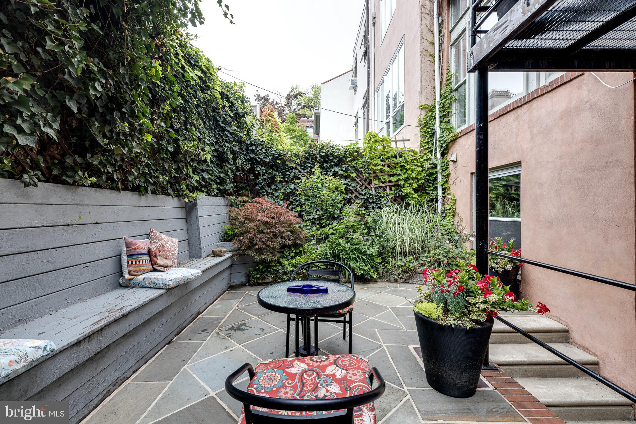 114 Bainbridge Street Philadelphia, PA 19147 - Photo 12 of 52