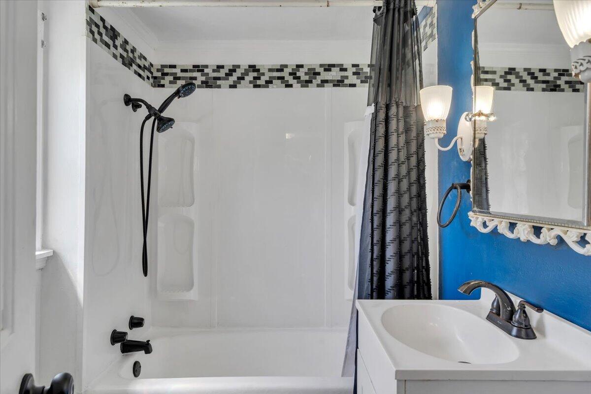 1109 Ray Road Southeast Roanoke, VA 24014 - Photo 11 of 24 16-MIB01287