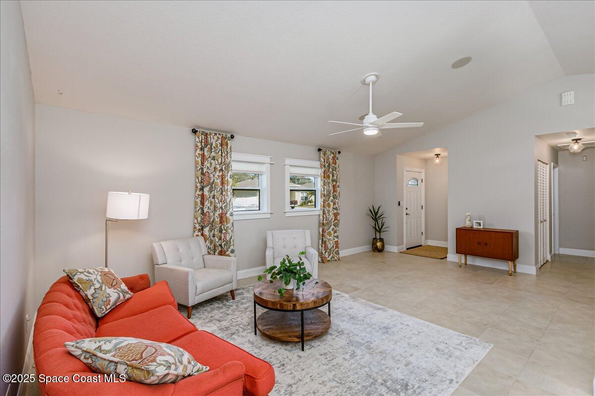 1050 Emerald Road Southeast Palm Bay, FL 32909 - Photo 8 of 63 35-1050-Emerald-219