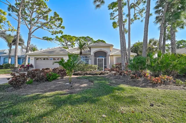 $650,000 | 2115 Muskogee Trail, Nokomis, FL 34275