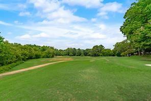 225 Triumph Drive Northwest Atlanta, GA 30327 - Photo 31 of 39