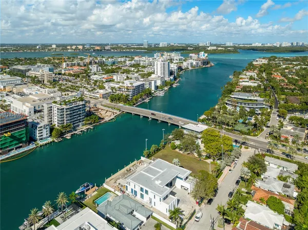 $35,000,000 | 9540 Bay Drive, Surfside, FL 33154