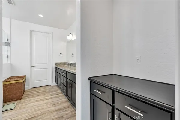 $550,000 | 253 Peters Lane South, Madera, CA 93636
