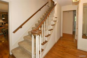 12849 Huntercreek Road St. Louis, MO 63131 - Photo 3 of 28 Gallery Image 3