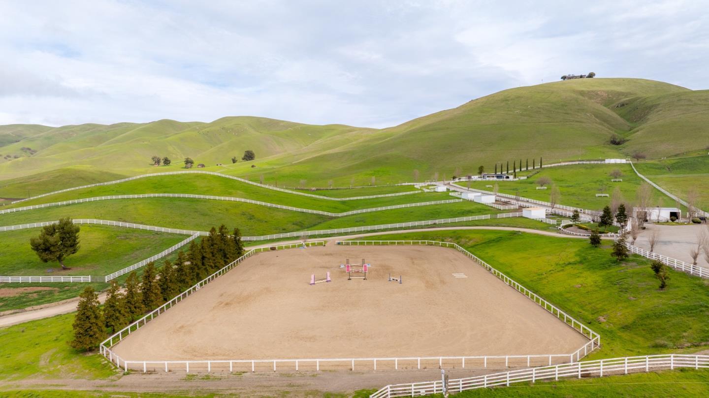 6033 Dagnino Road Livermore, CA 94551 - Photo 13 of 108