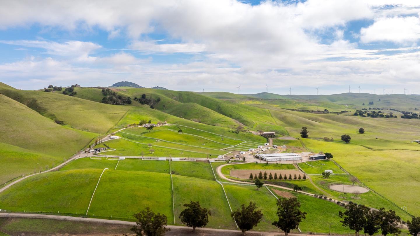 6033 Dagnino Road Livermore, CA 94551 - Photo 5 of 108