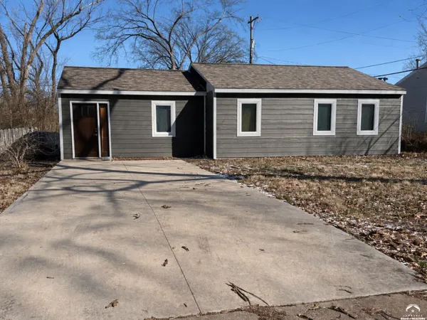 $150,000 | 2608 Moundview Drive, Lawrence, KS 66049