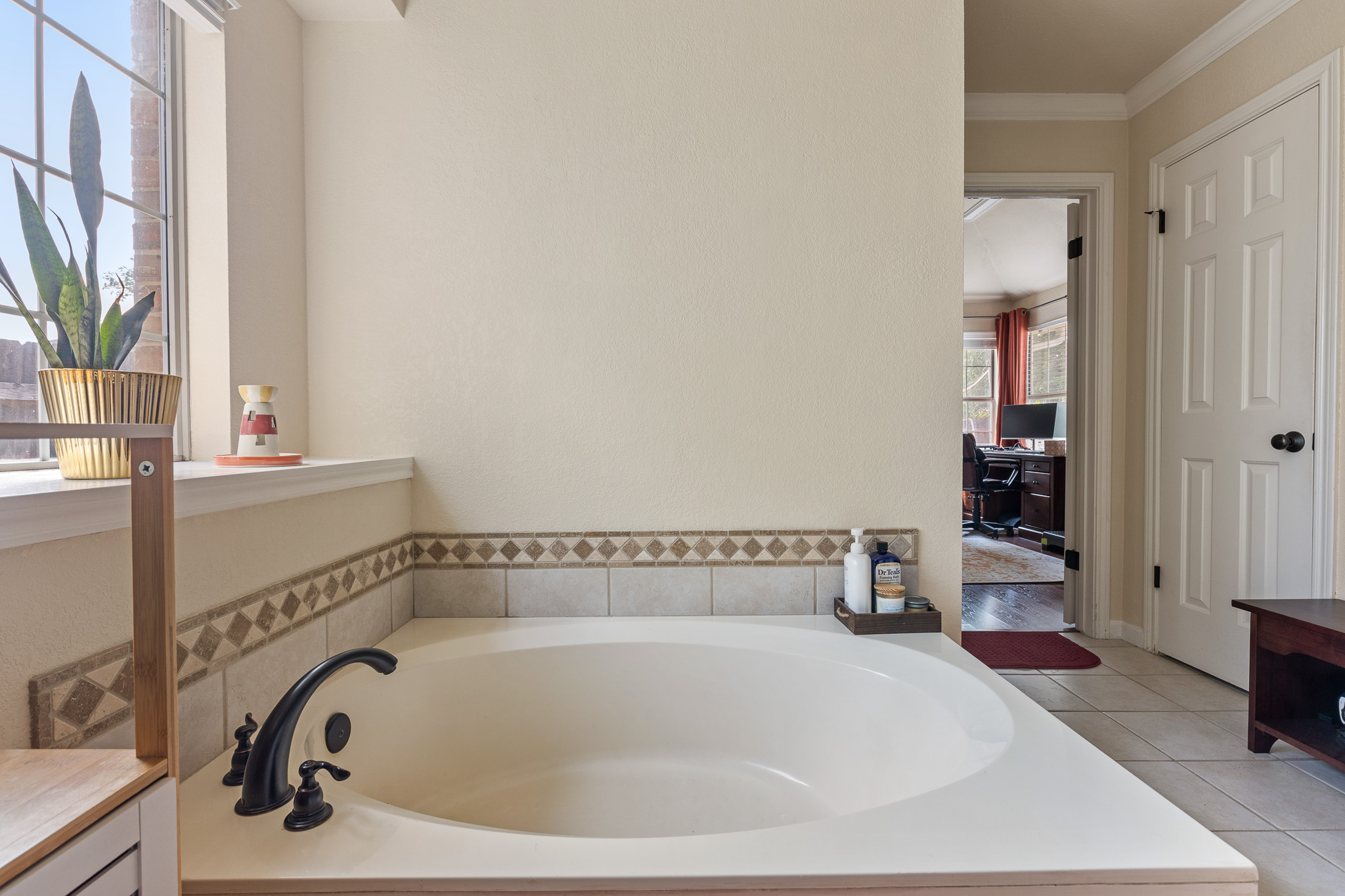 2305 Raintree Path Round Rock, TX 78664 - Photo 20 of 36