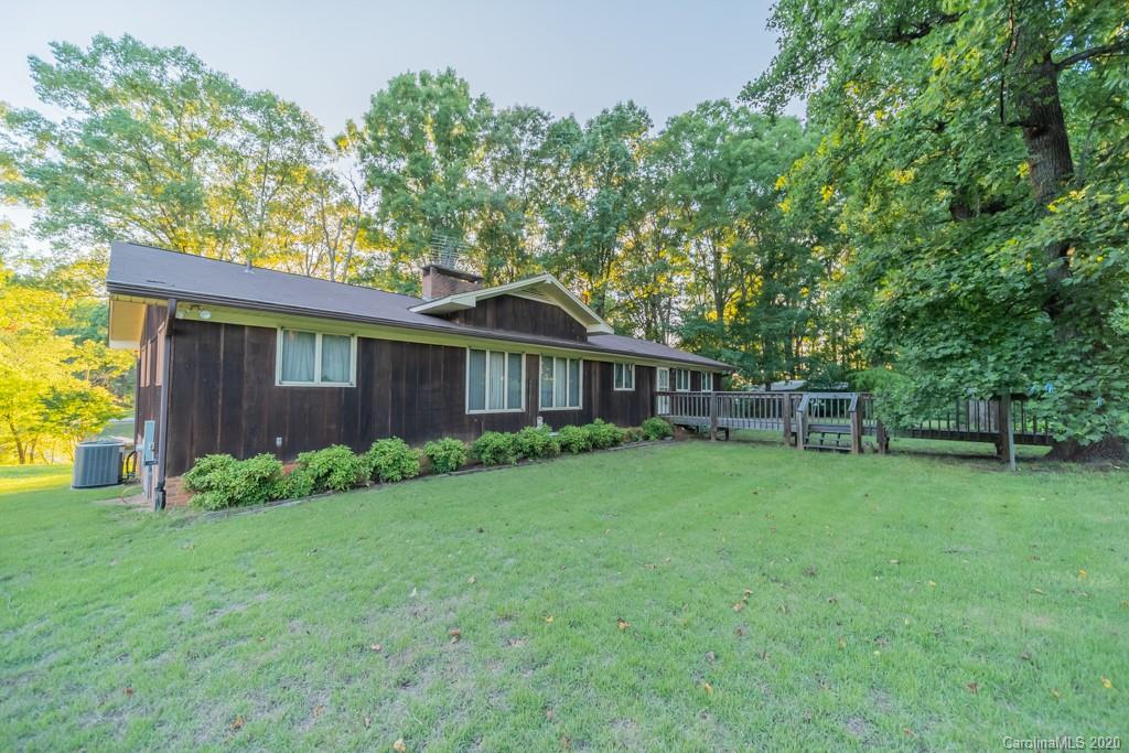 8085 Windsong Road Denver, NC 28037 - Photo 1 of 18 Gallery Image 1