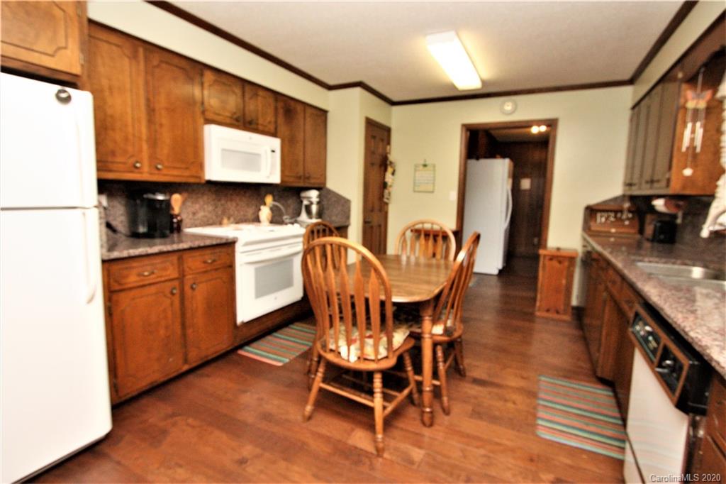 8085 Windsong Road Denver, NC 28037 - Photo 8 of 18 Gallery Image 8