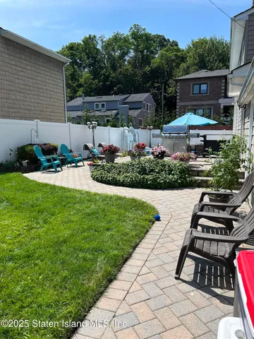 $1,290,000 | 116 Browning Avenue | Todt Hill