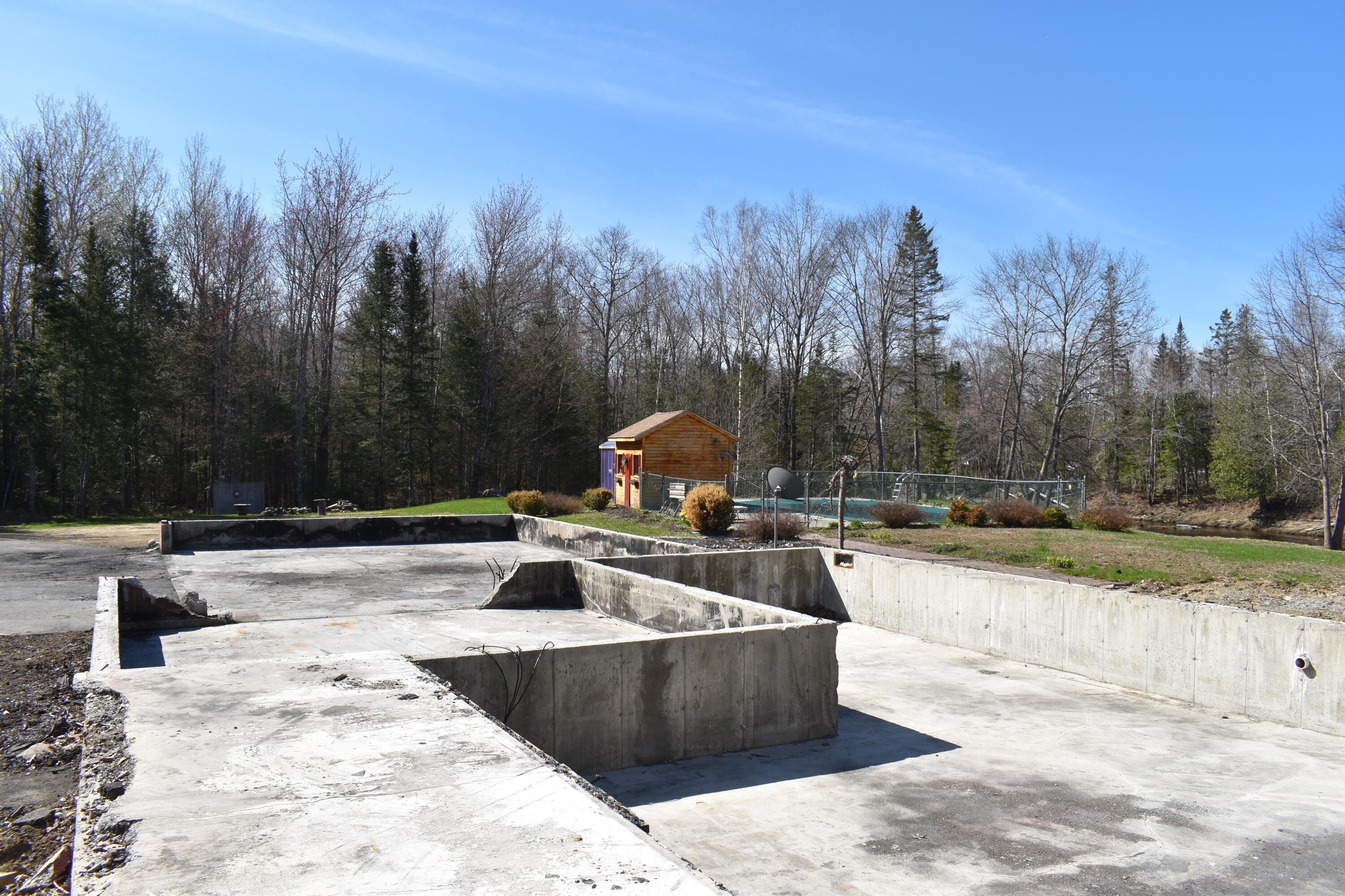 15 Loop Road Lincoln, ME 04457 - Photo 5 of 51 DSC_0142