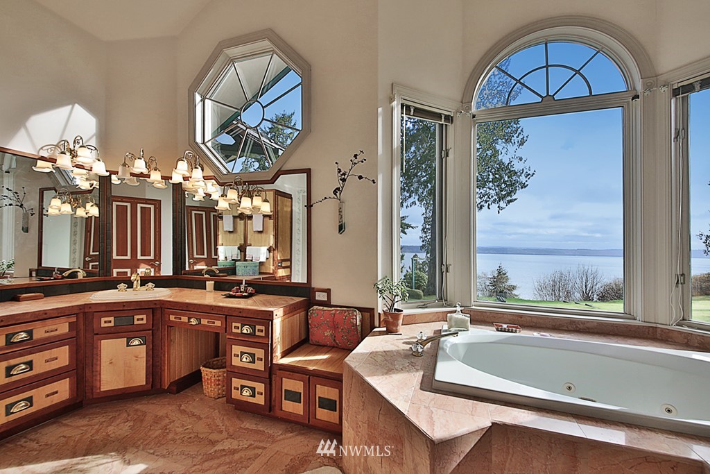 3261 Fox Spit Road Langley, WA 98260 - Photo 12 of 22 Gallery Image 12