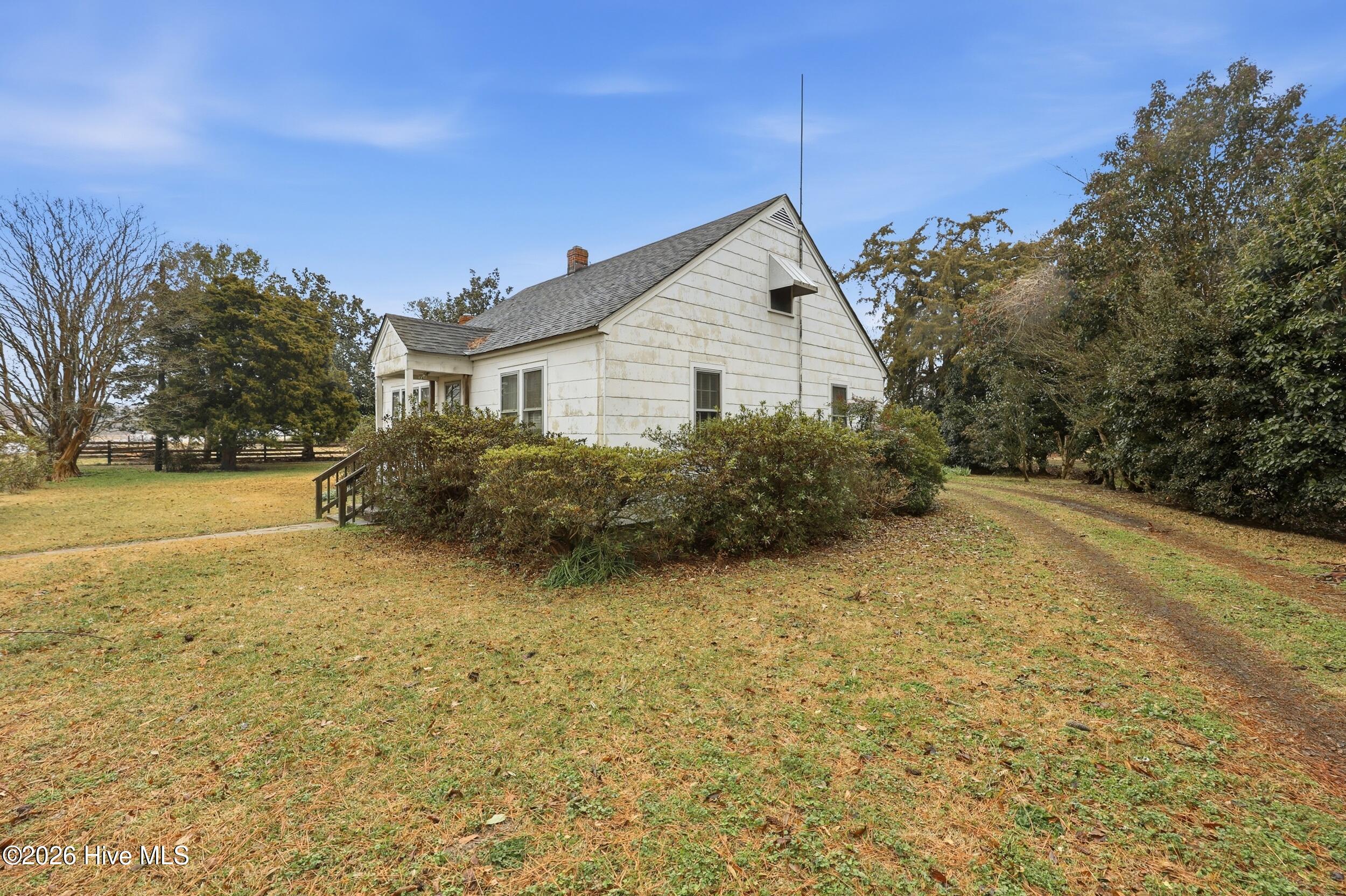 2407 Peartree Road Elizabeth City, NC 27909 - Photo 24 of 34 2407 Peartree Road view 3