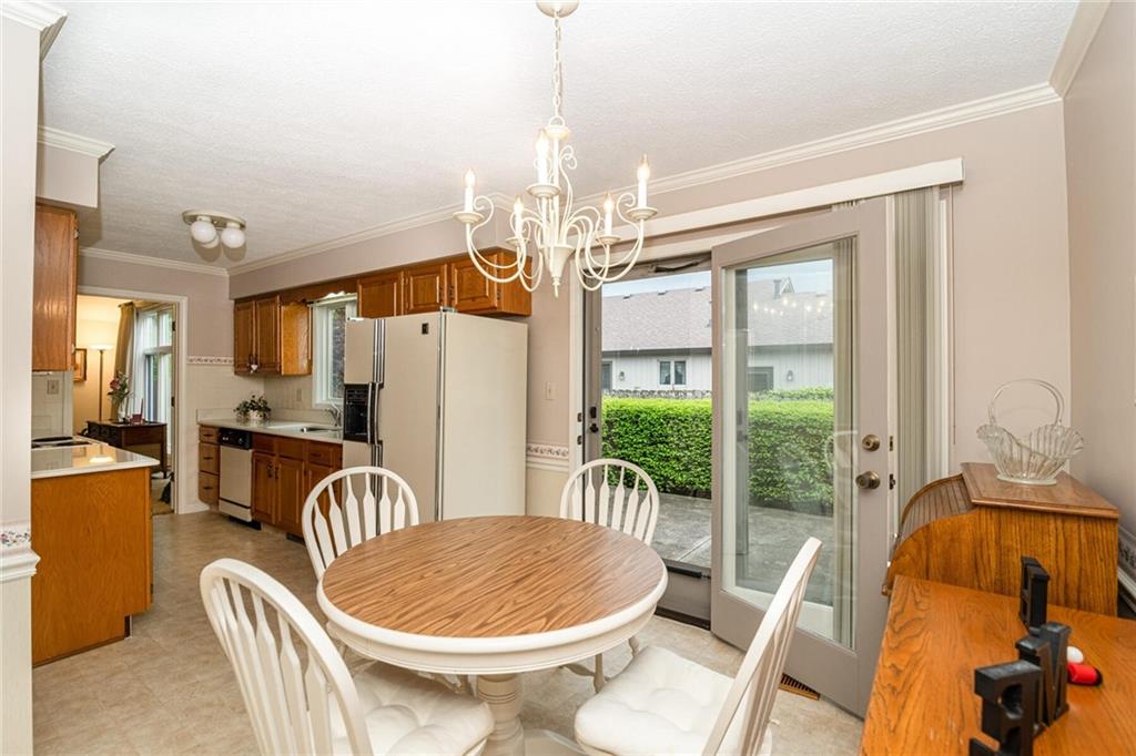 12564 Brompton Road Carmel, IN 46033 - Photo 12 of 28 Gallery Image 12