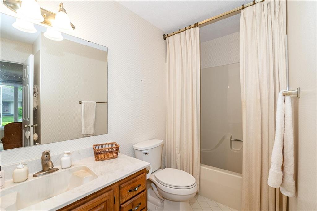 12564 Brompton Road Carmel, IN 46033 - Photo 23 of 28 Gallery Image 23