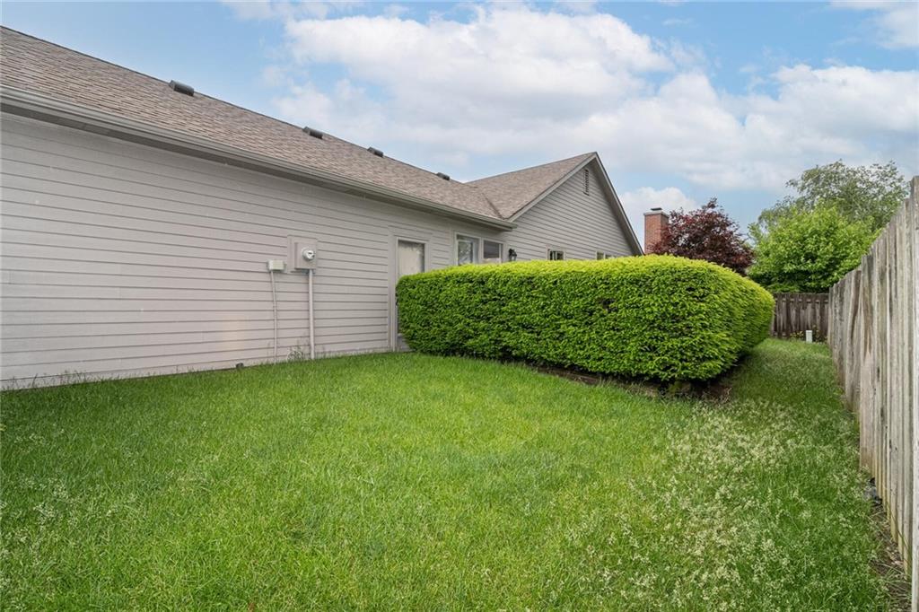 12564 Brompton Road Carmel, IN 46033 - Photo 25 of 28 Gallery Image 25