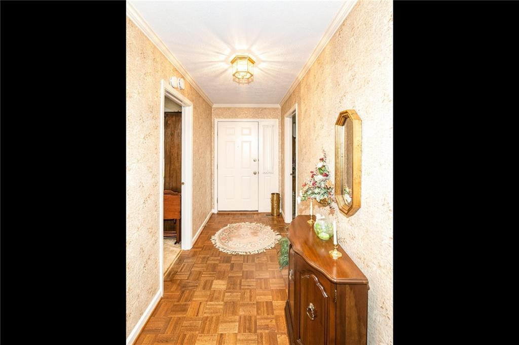 12564 Brompton Road Carmel, IN 46033 - Photo 3 of 28 Gallery Image 3