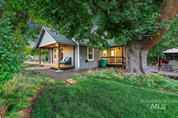 $648,000 | 2651 Fruitvale Glendale Road, Council, ID 83612