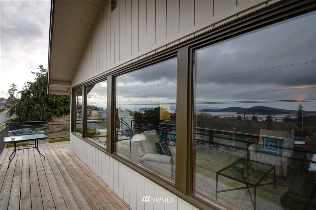 803 38th Street Anacortes, WA 98221 - Photo 21 of 25 Gallery Image 21