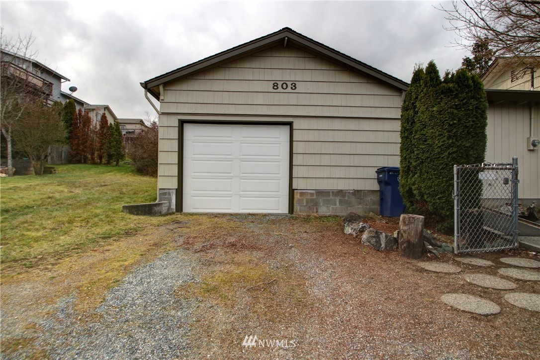 803 38th Street Anacortes, WA 98221 - Photo 25 of 25 Gallery Image 25
