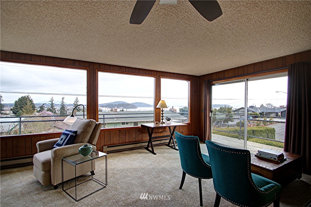 803 38th Street Anacortes, WA 98221 - Photo 8 of 25 Gallery Image 8