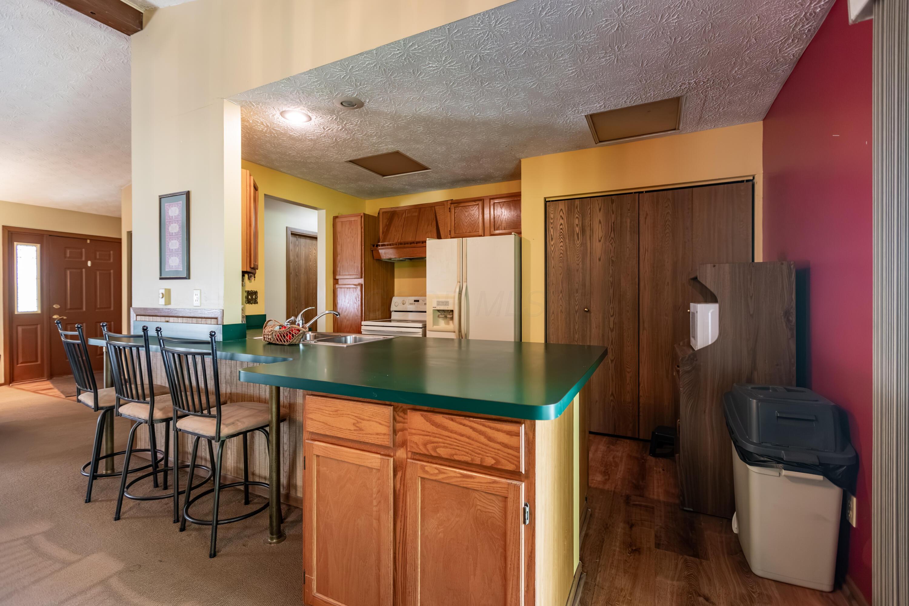 9294 State Rte 207 Mount Sterling, OH 43143 - Photo 8 of 78