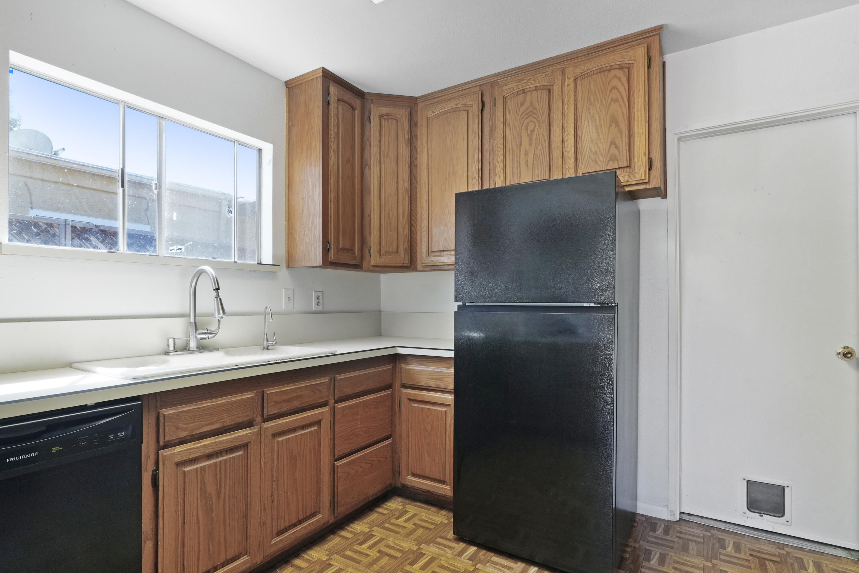 5004 Alvarado Road Carpinteria, CA 93013 - Photo 7 of 19 A 6