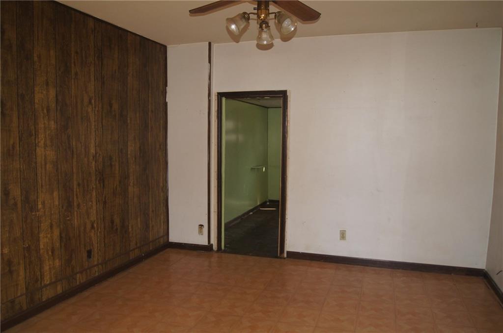 706 Reed Street Columbus, IN 47201 - Photo 19 of 26 Gallery Image 19