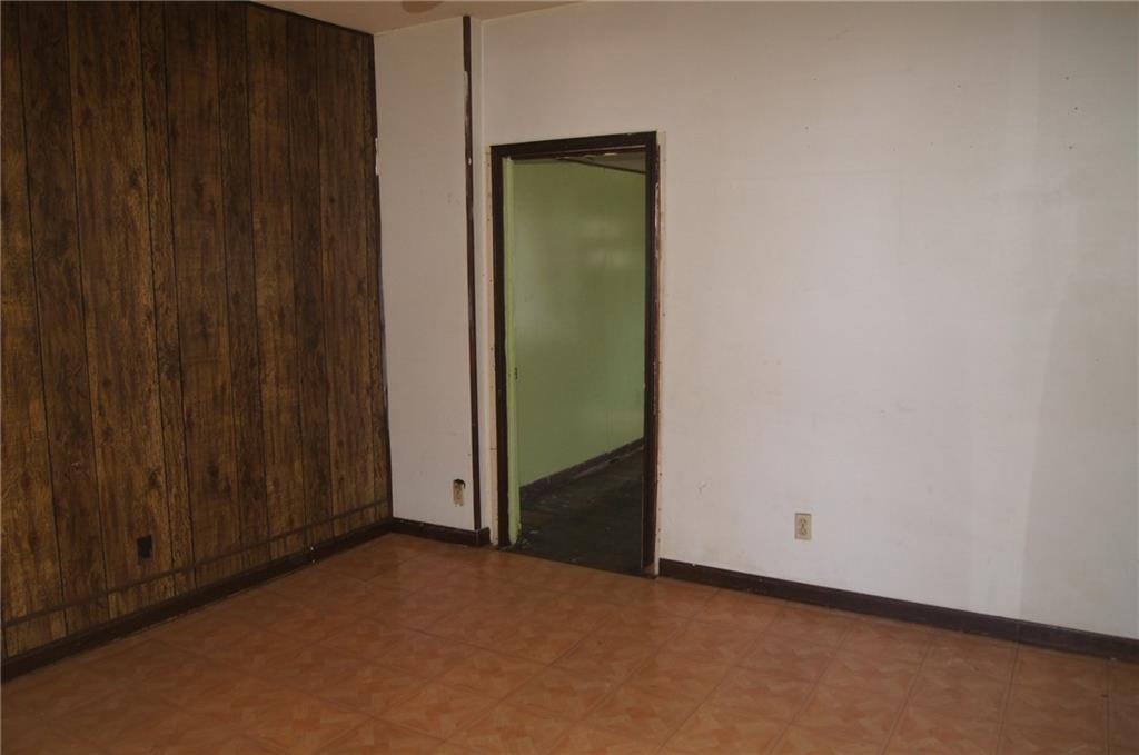 706 Reed Street Columbus, IN 47201 - Photo 7 of 26 Gallery Image 7