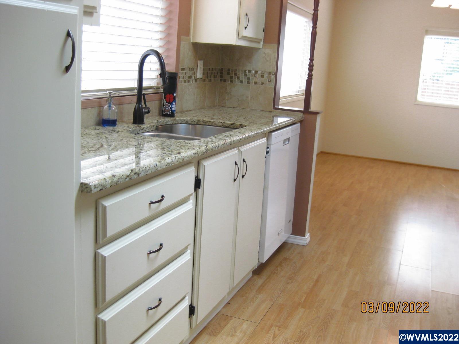 205 Boone Road Southeast, Unit 62 Salem, OR 97306 - Photo 17 of 33