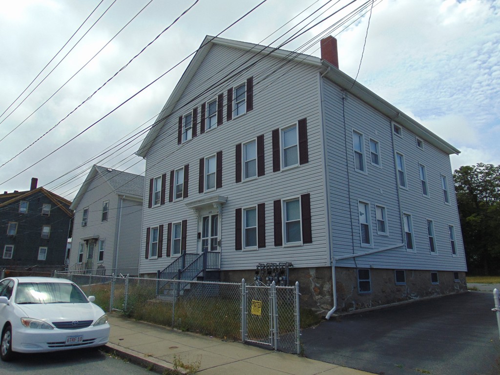 455 Peckham Street Fall River, MA 02721 - Photo 1 of 2 Gallery Image 1