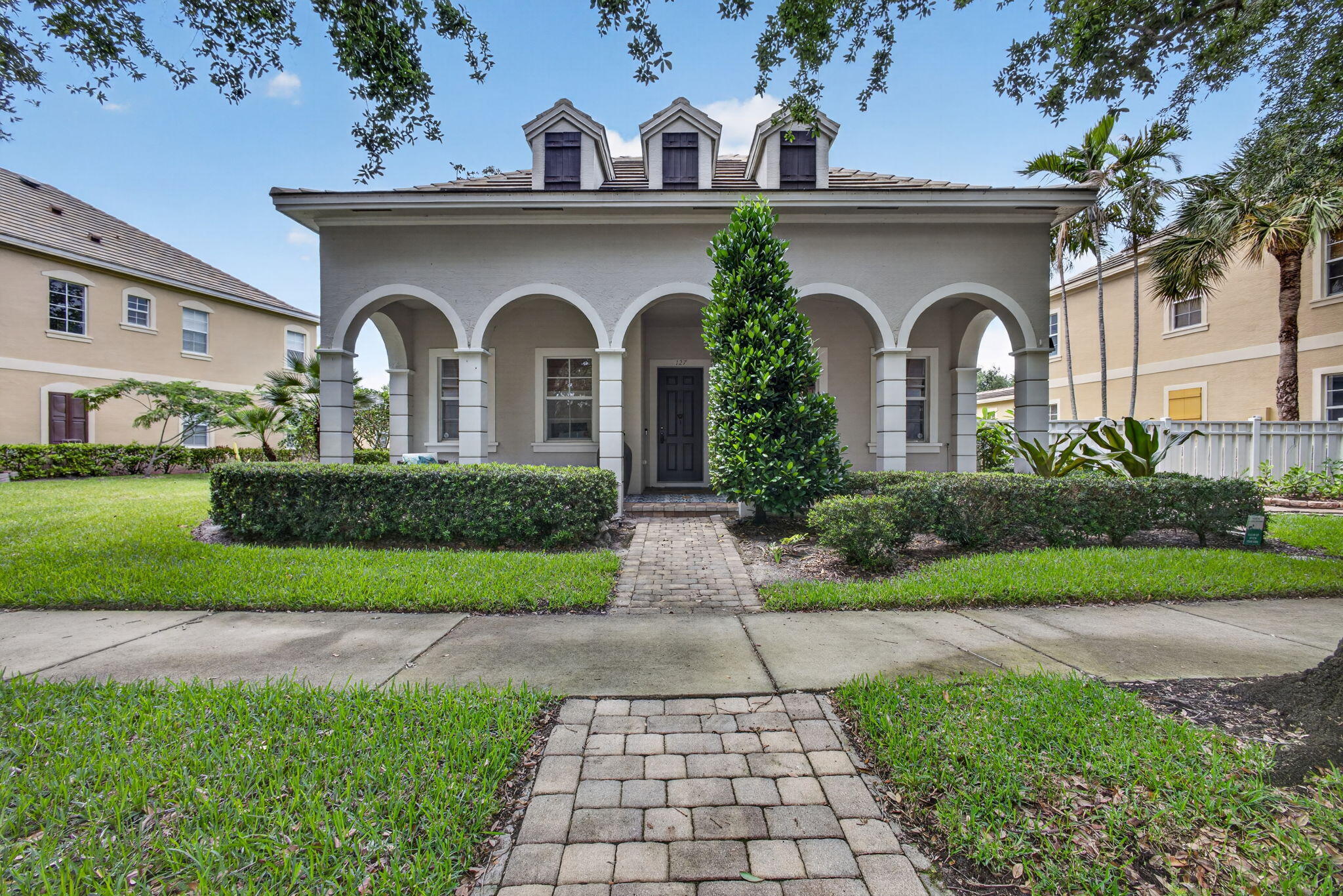 127 Arklow Avenue Jupiter, FL 33458 - Photo 1 of 36 1-web-or-mls-5D1A7027