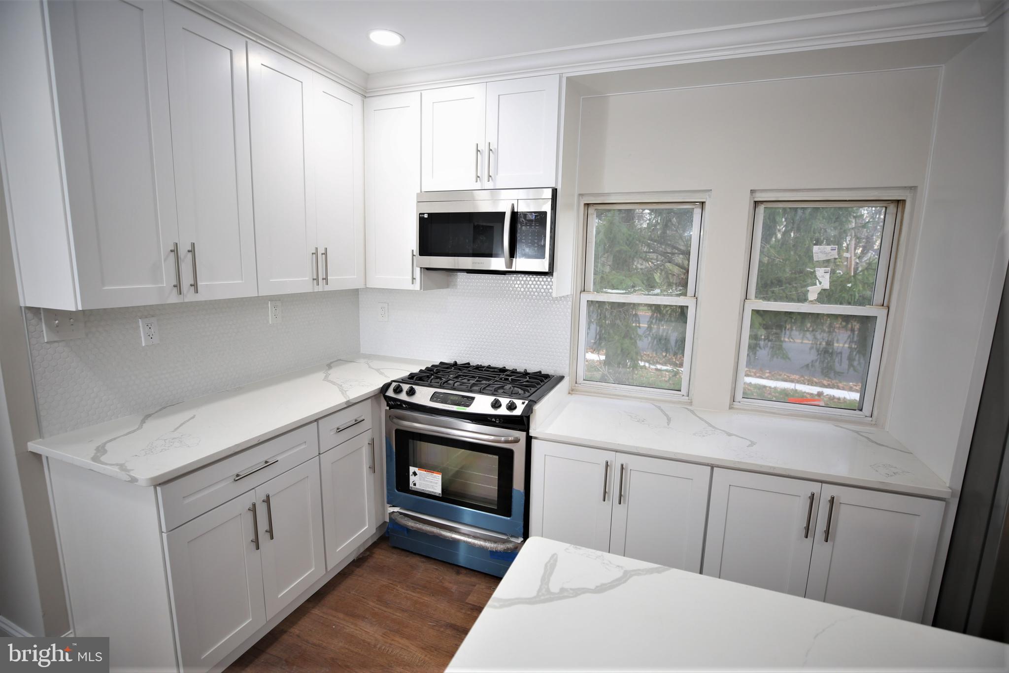 424 Pitman Avenue Hamilton, NJ 08610 - Photo 19 of 37