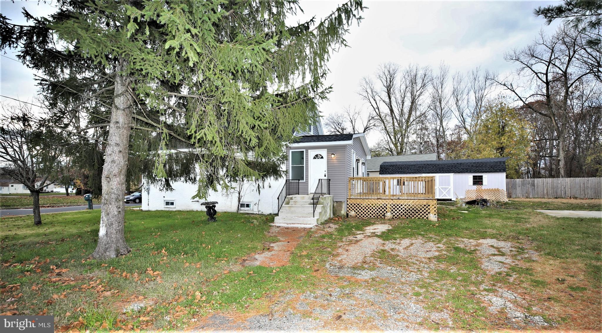 424 Pitman Avenue Hamilton, NJ 08610 - Photo 2 of 37