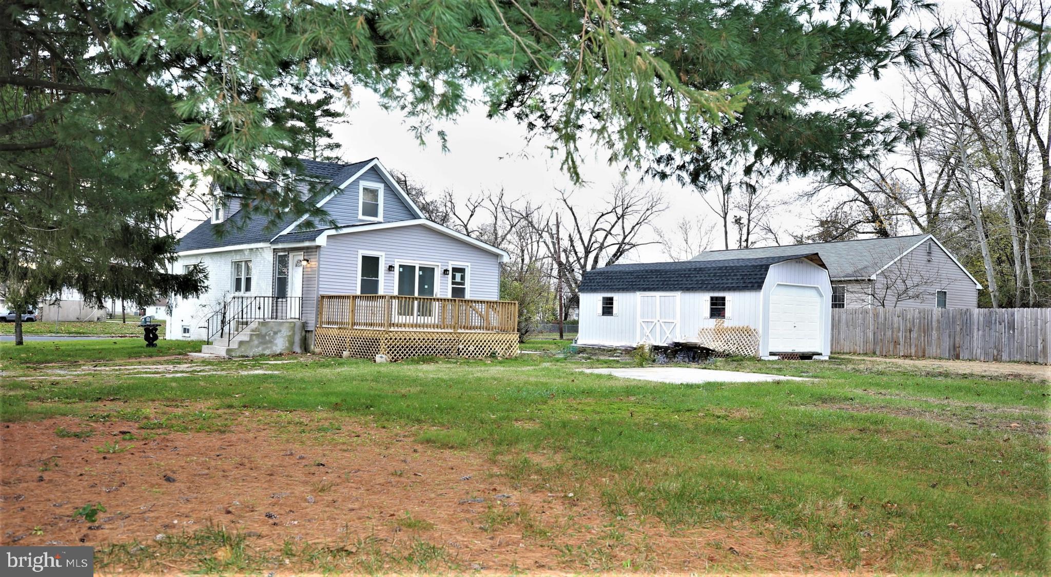 424 Pitman Avenue Hamilton, NJ 08610 - Photo 9 of 37