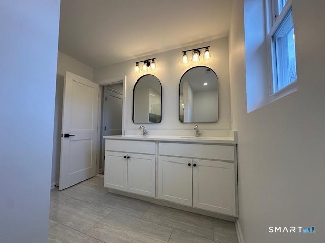 62 Soundview Avenue Fairfield, CT 06825 - Photo 6 of 20