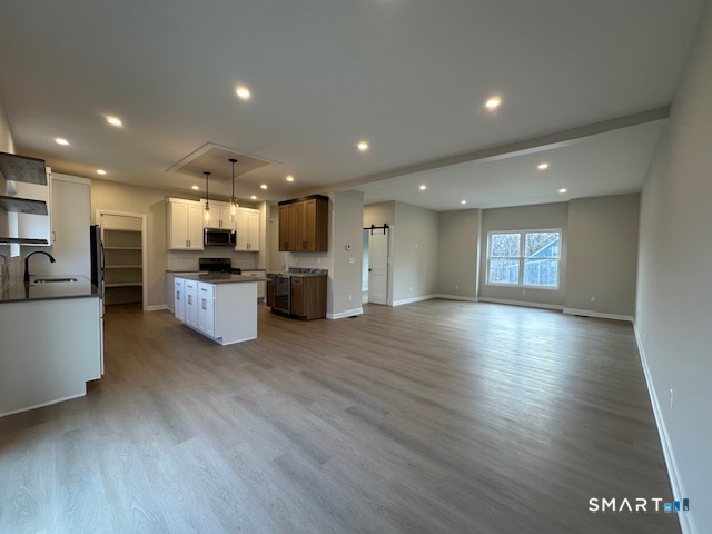 62 Soundview Avenue Fairfield, CT 06825 - Photo 9 of 20