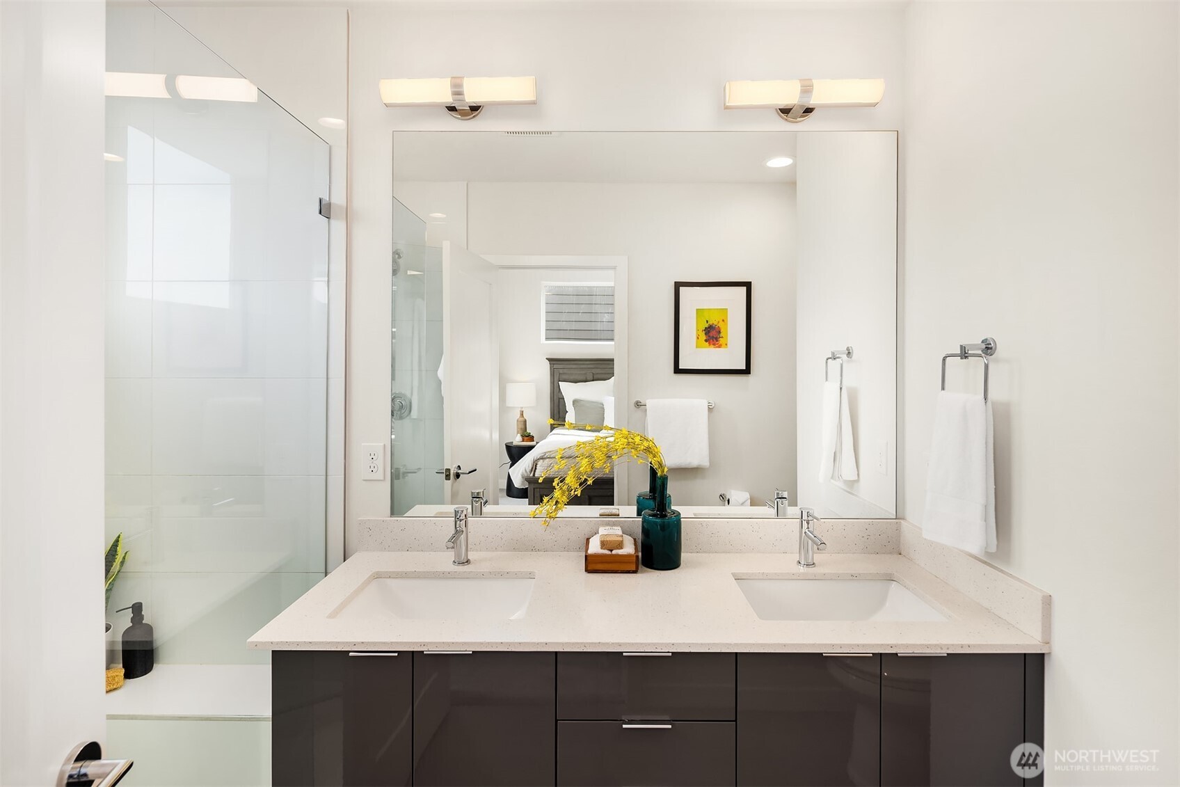 3029 3rd Avenue West, Unit B Seattle, WA 98119 - Photo 16 of 26