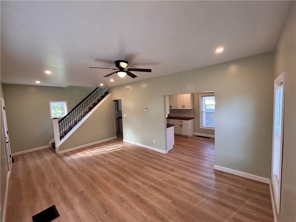 1377 Perry Highway Mercer, PA 16137 - Photo 4 of 23