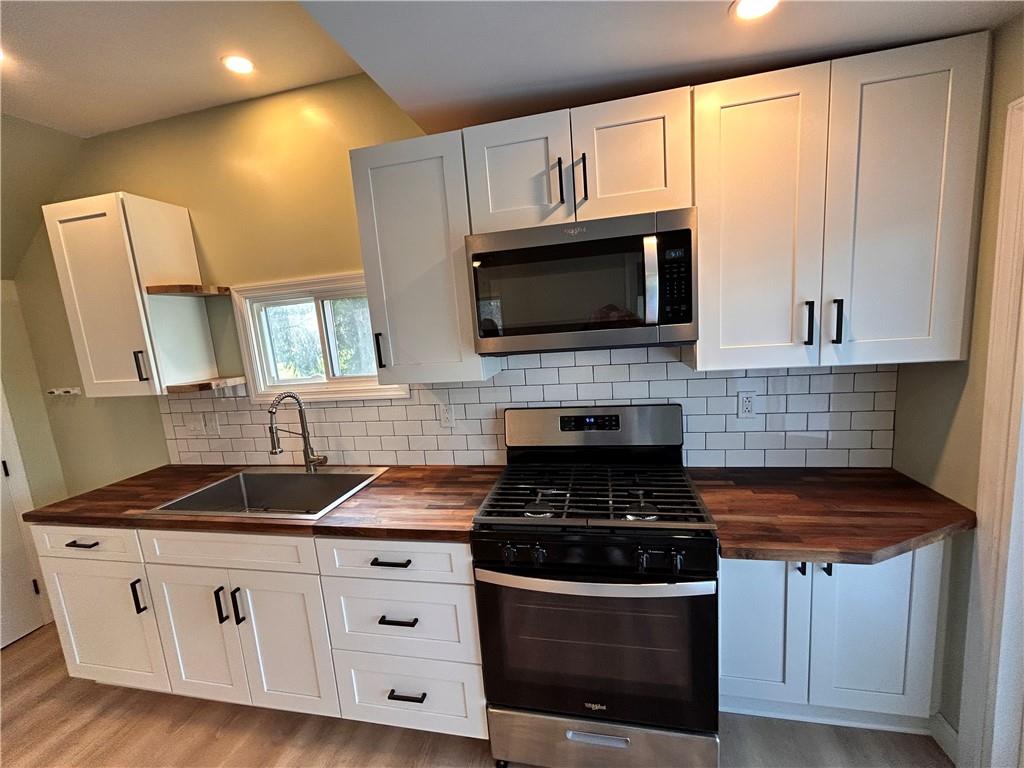 1377 Perry Highway Mercer, PA 16137 - Photo 8 of 23