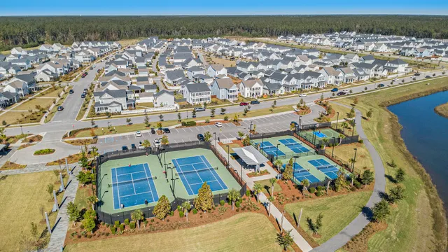 $645,000 | 126 Clearblue Loop, Summerville, SC 29486