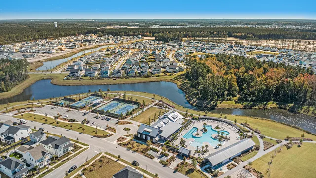 $645,000 | 126 Clearblue Loop, Summerville, SC 29486