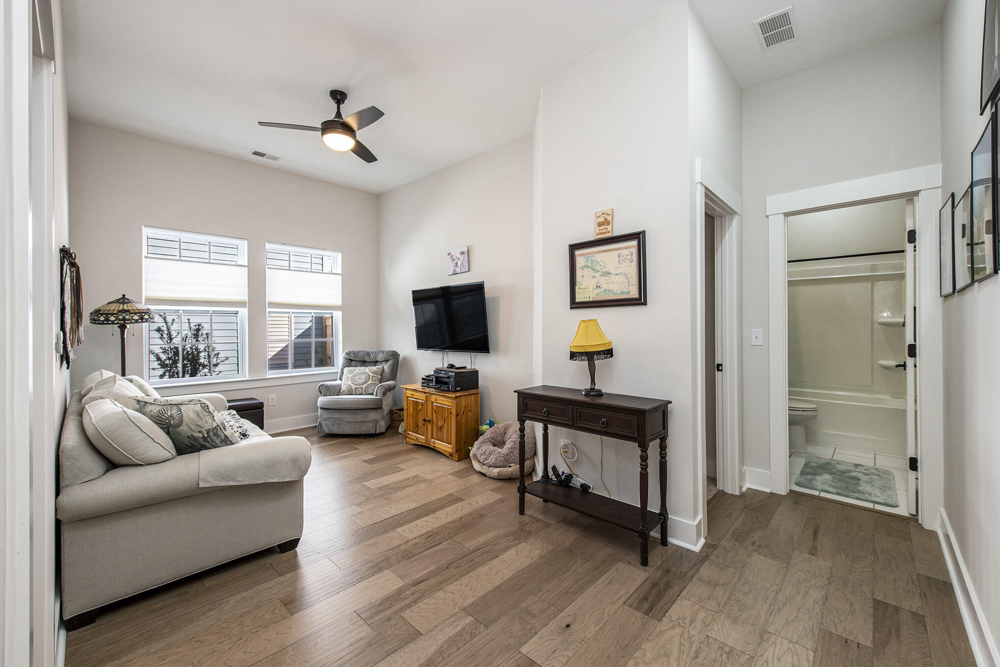 126 Clearblue Loop Summerville, SC 29486 - Photo 6 of 40 006_file_175