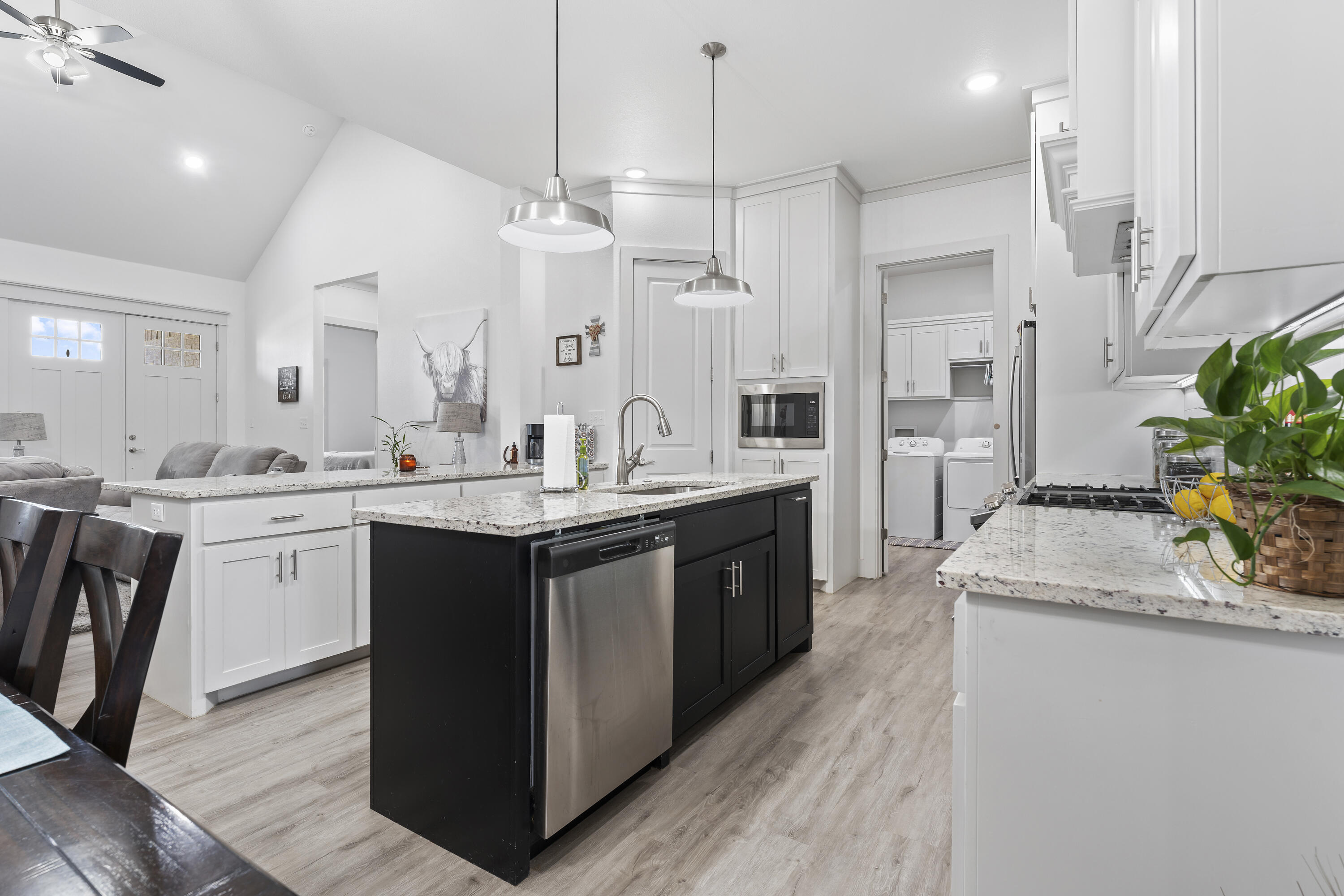 7813 52nd Street Lubbock, TX 79407 - Photo 10 of 29 DSC06551