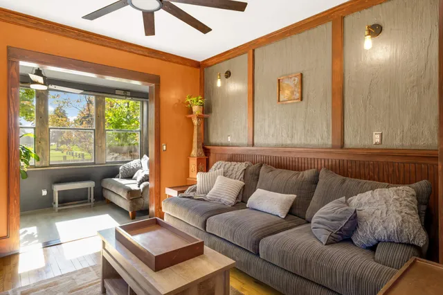 $375,000 | 951 Front Avenue, St. Paul, MN 55103