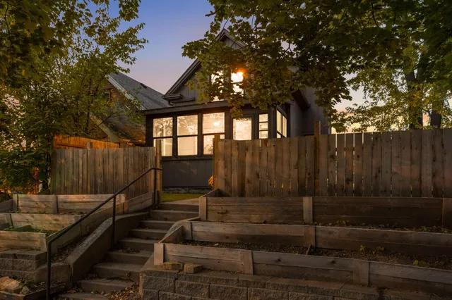 $375,000 | 951 Front Avenue, St. Paul, MN 55103